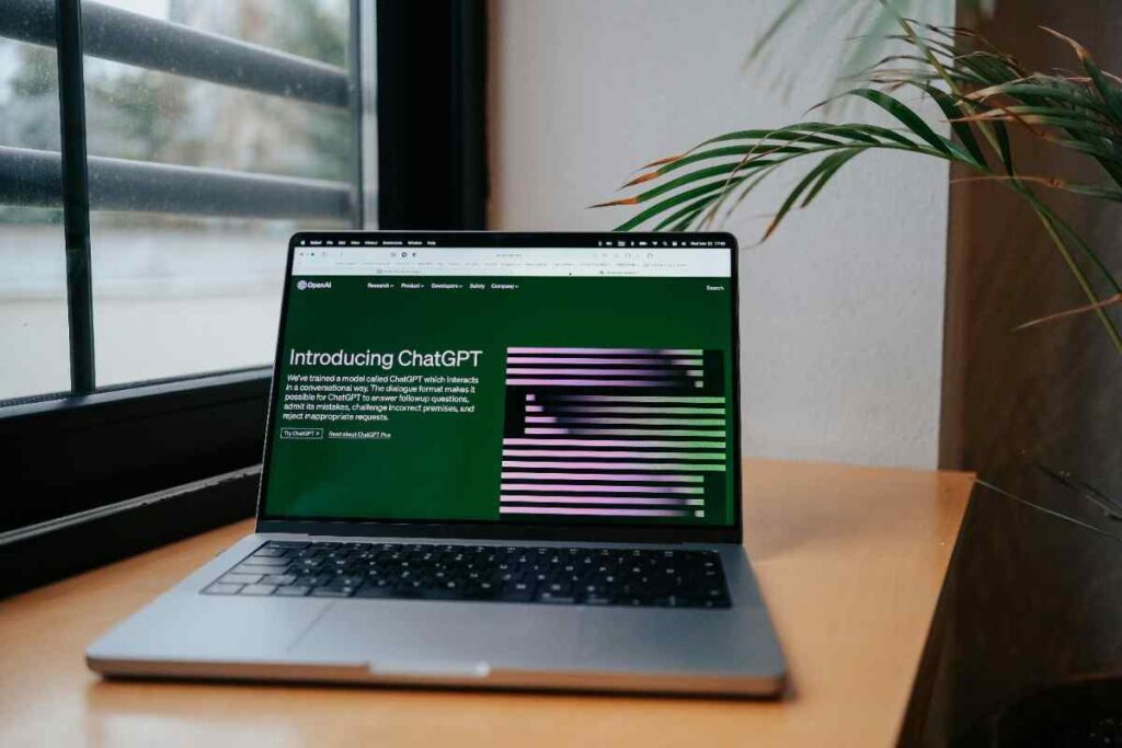 Using ChatGPT 5 Mod APK for Content Creation